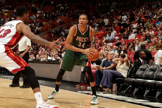 八村塁左小腿受伤 提前结束巴黎奥运会征程